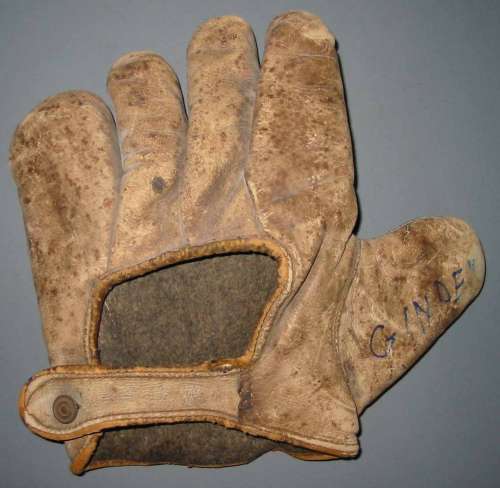 c. 1890's-00's Webless Light Back